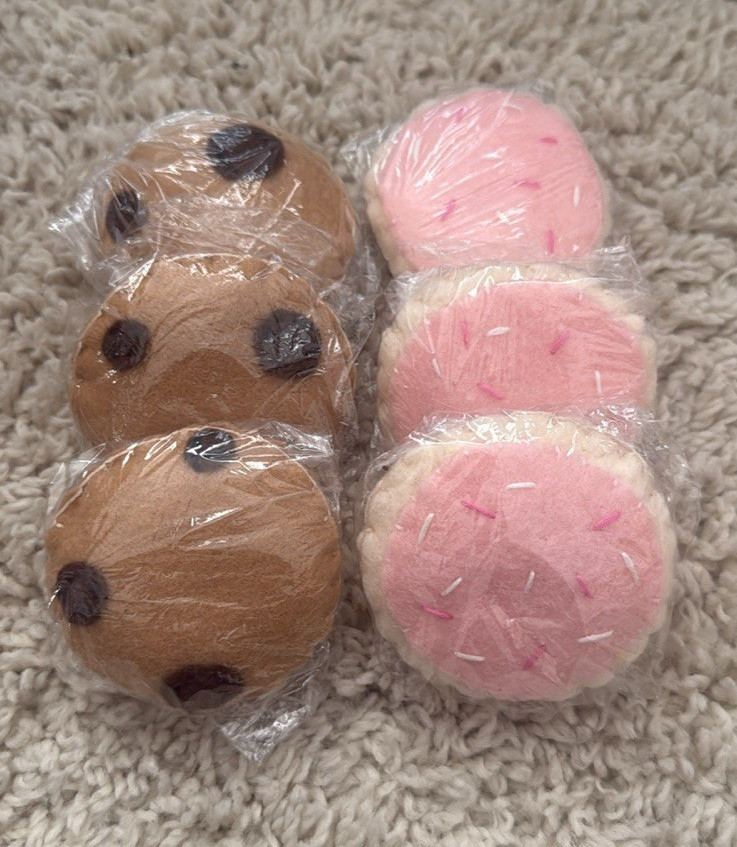 Hand-Sewn ChocolateChip Cookie &  Iced Frosting Cookie Felt Play food. Set of 6.