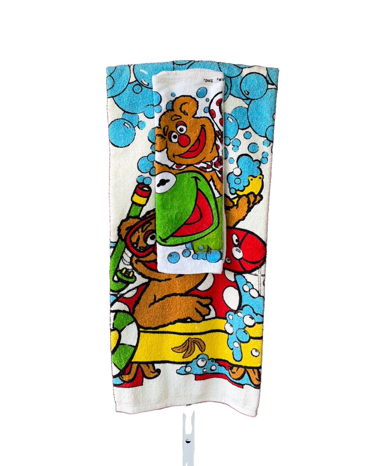Vintage Muppet Babies 70s-80s Beach Towel Jim Hensen White Fozzy Kermit
