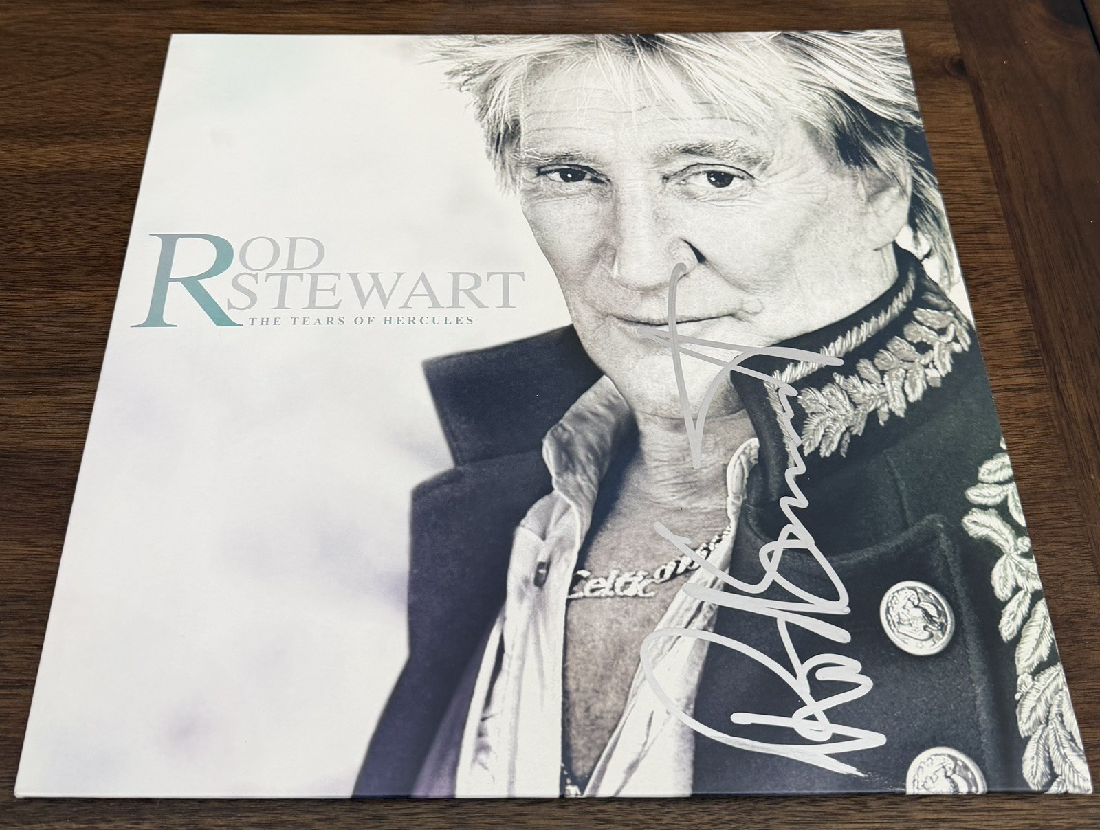 ROD STEWART Signed THE TEARS IF HERCULES VINYL RECORD BECKETT BX50596￼