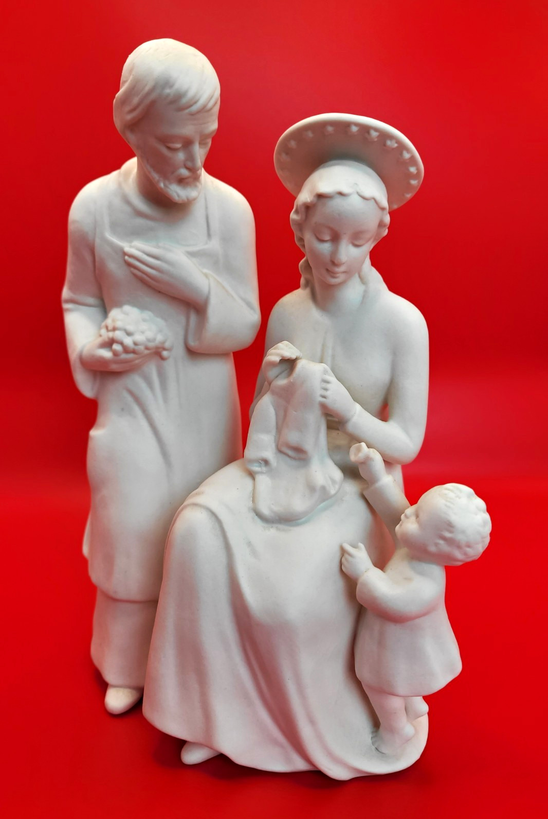 RARE Holy Family/Sewing Madonna 1953 Goebel. HX 245. W Germany. Matte White