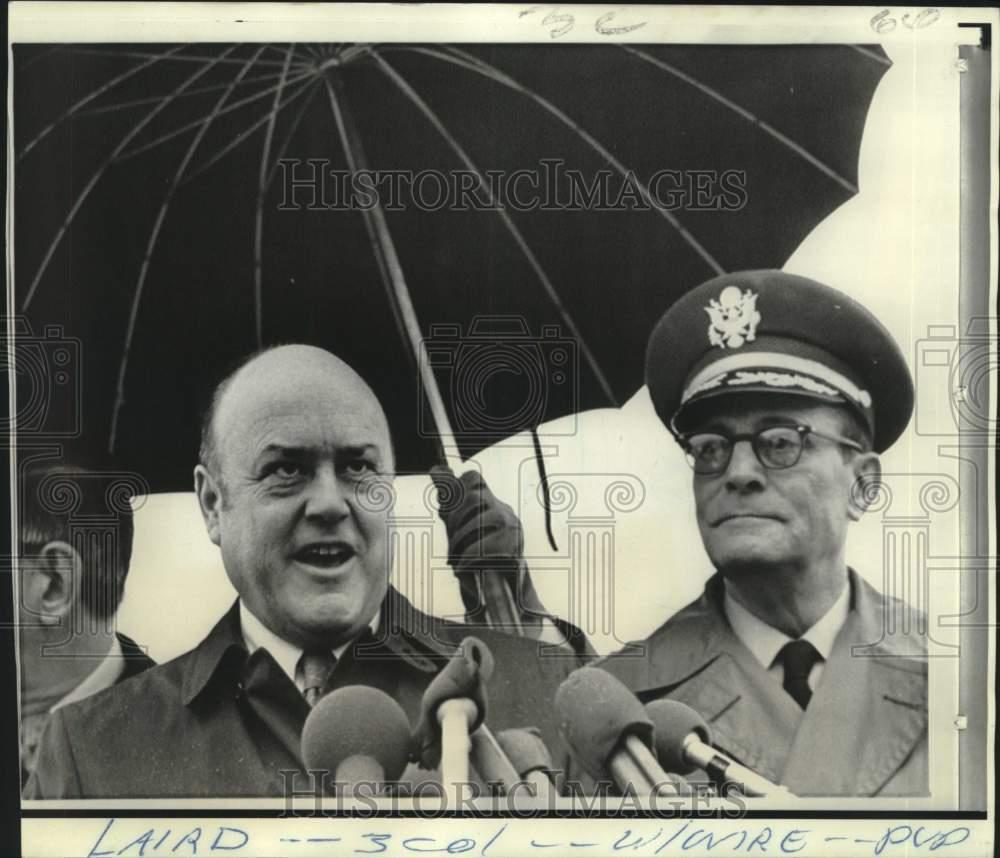 1970 Press Photo Defense Secretary Laird and General Wheeler at Andrews AFB