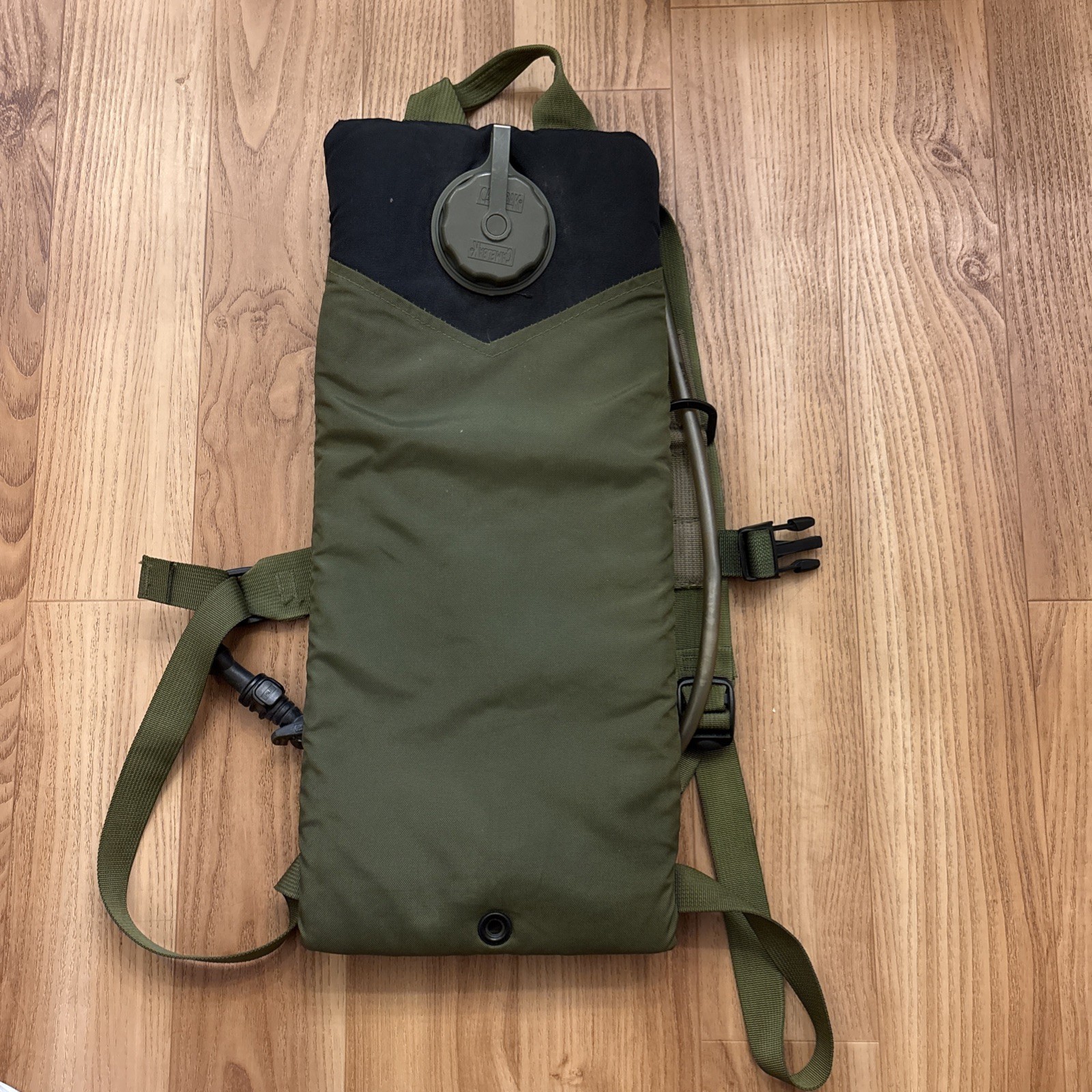 Used Camelback Green Storm Hydration Carrier 100 OZ Great shape