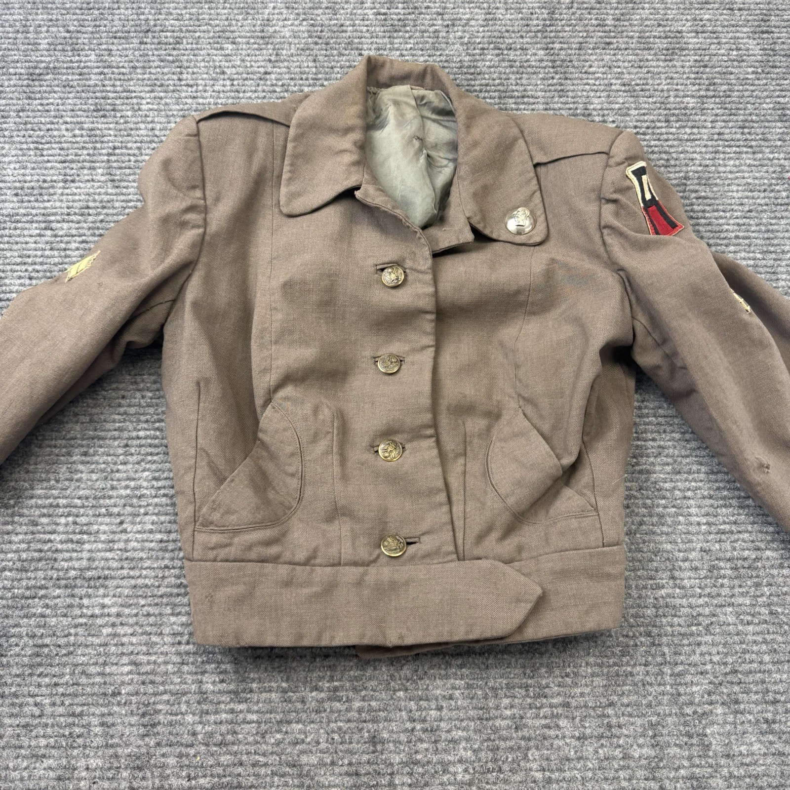 Vintage WWII US Army WAC Women\'s Wool Ike Jacket Crop First Army Patch Uniform⁠