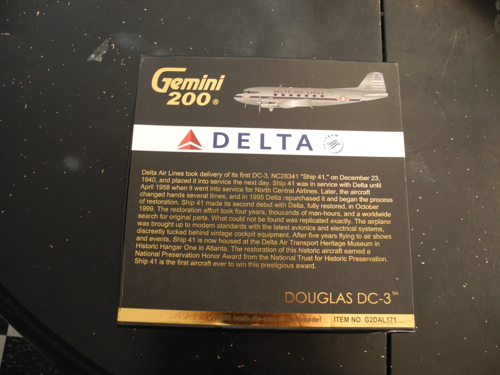 Collectors' FIND RARE Gemini 200 DC-3 DELTA, Hard to Find, BRAND NEW