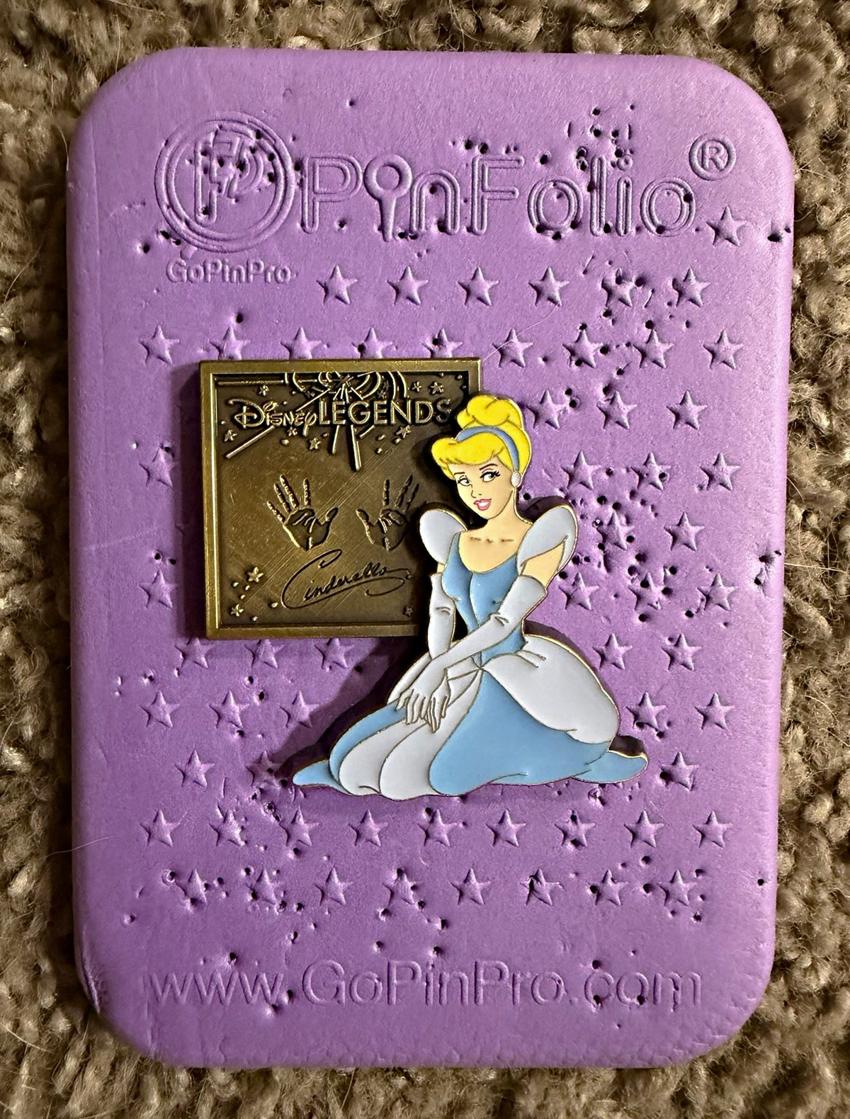 TWDC DEC Disney Legends Plaques Series 1 Mystery Princess Pin Cinderella