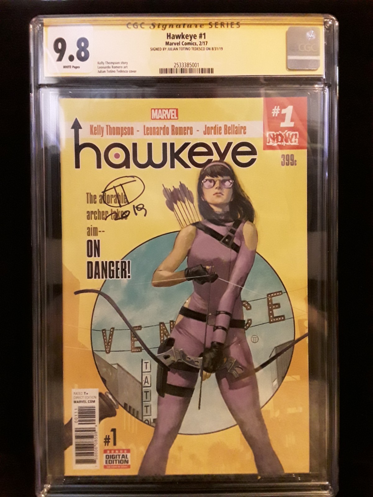 Hawkeye #1  Kate Bishop 2017 (Marvel Comics) CGC 9.8 SS SIGNED Julian Tedesco