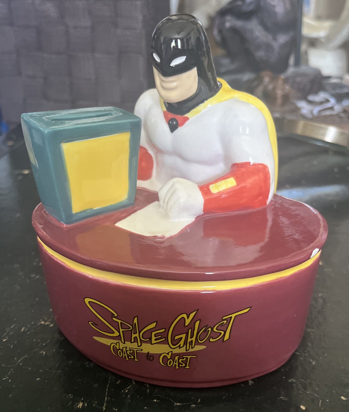 Authentic Vintage 1998 Space Ghost Coast to Coast Ceramic Coin Bank