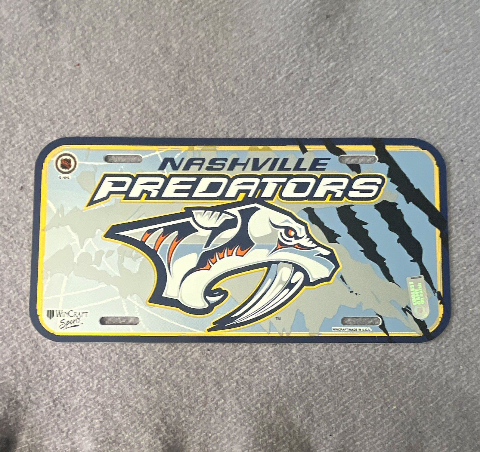 Nashville Predators NHL WinCraft License Plate Vintage Style Hockey Metal Tag