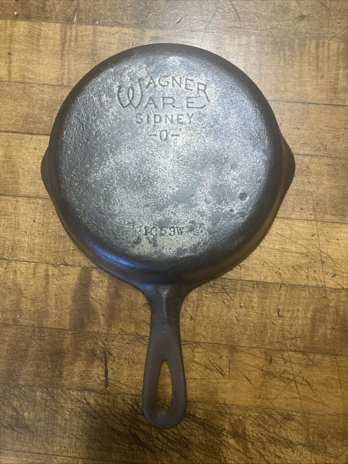 Vintage Wagner Ware Sidney -O- Cast Iron Skillet 1053W
