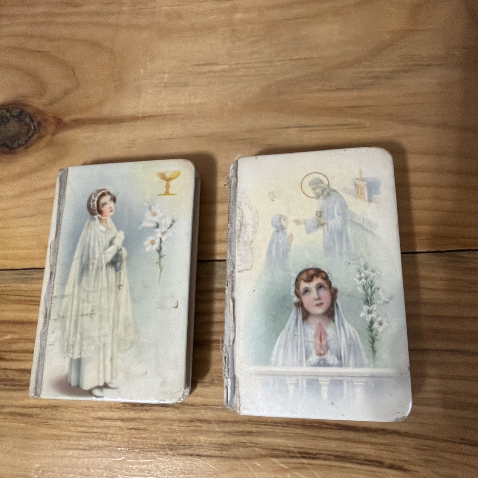 VINTAGE 1936 ANTIQUE CELLULOID 1ST COMMUNION PRAYER BOOKS One  W/CRUCIFIX