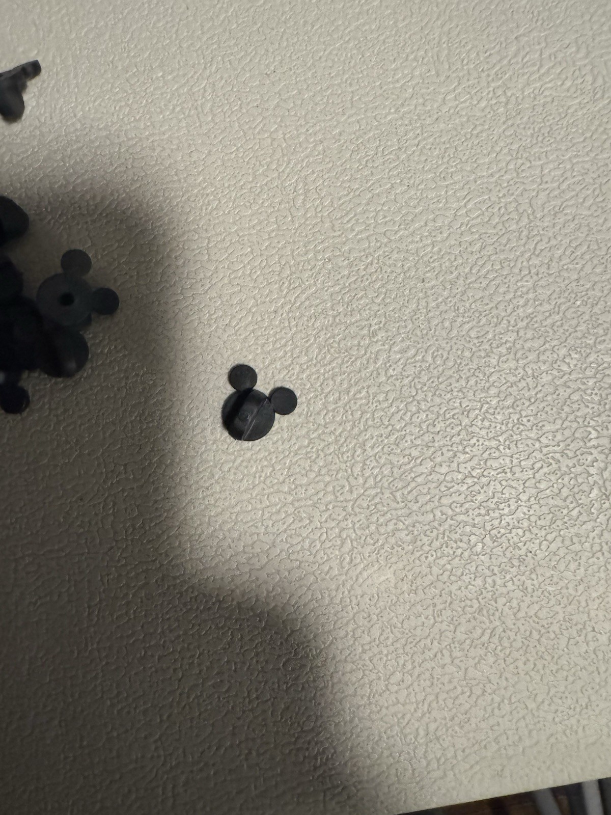 DISNEY'S RUBBER PIN BACKS PACK OF 50 MICKEY MOUSE BACKS PIN BACKS - USA SELLER