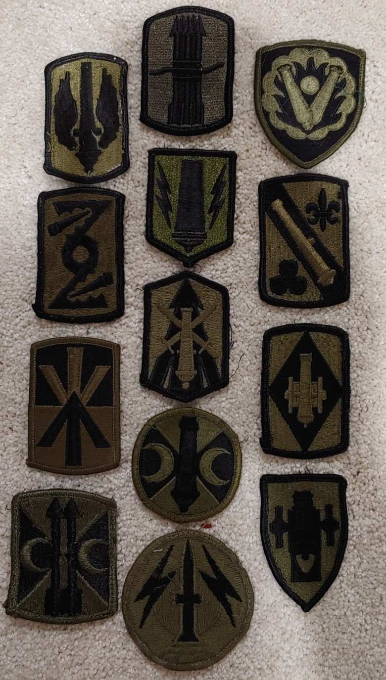 Military Militaria U.S. Army Field Artillery (Vintage) Patches