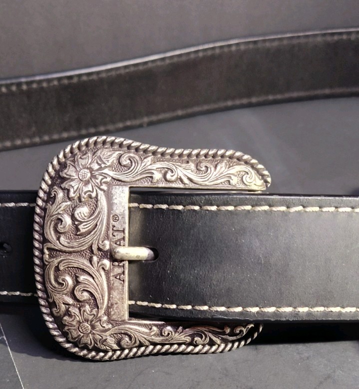 Ariat 2007 Limited Edition Belt Buckle From Original Master Collection New Rare