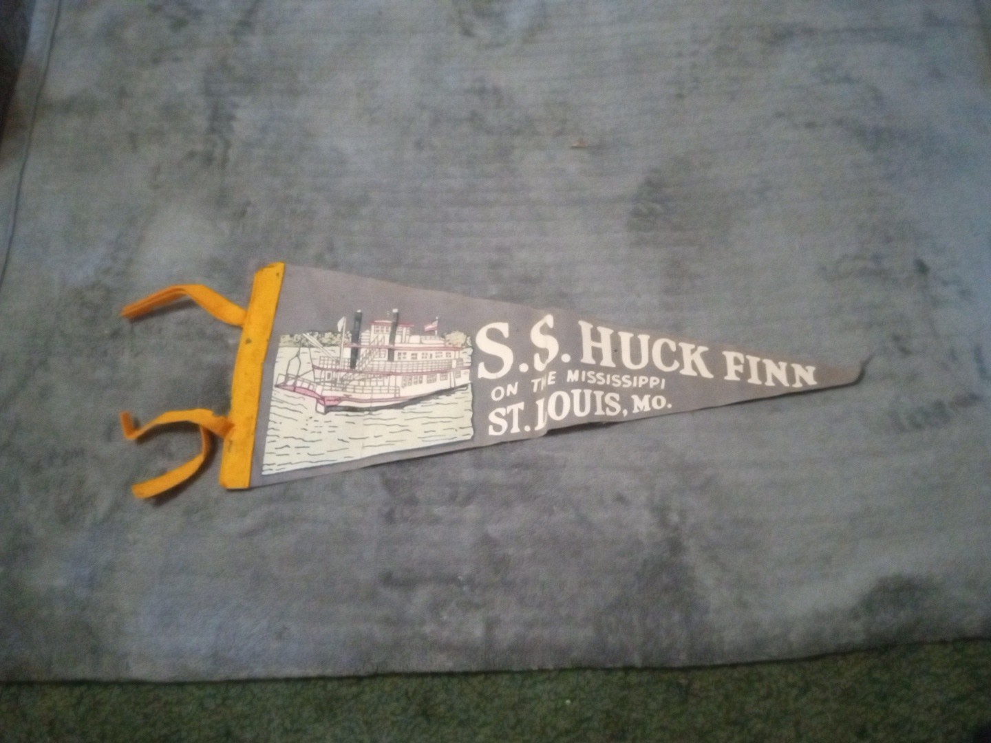 Vintage S.S. Huck Finn On The Mississippi Pennant St. Louis MO Decent Condition