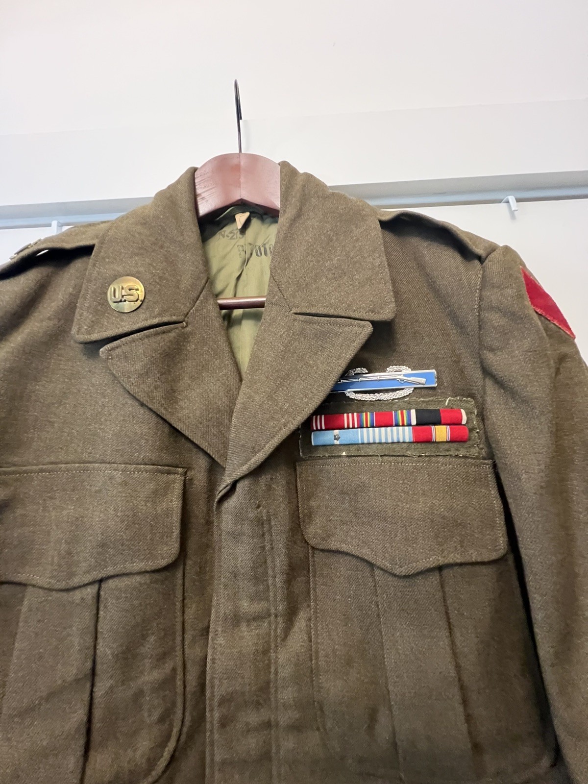 WWII US Army Ike Jacket Uniform Set Staff Sergeant CIB Ribbons Shirt Trousers