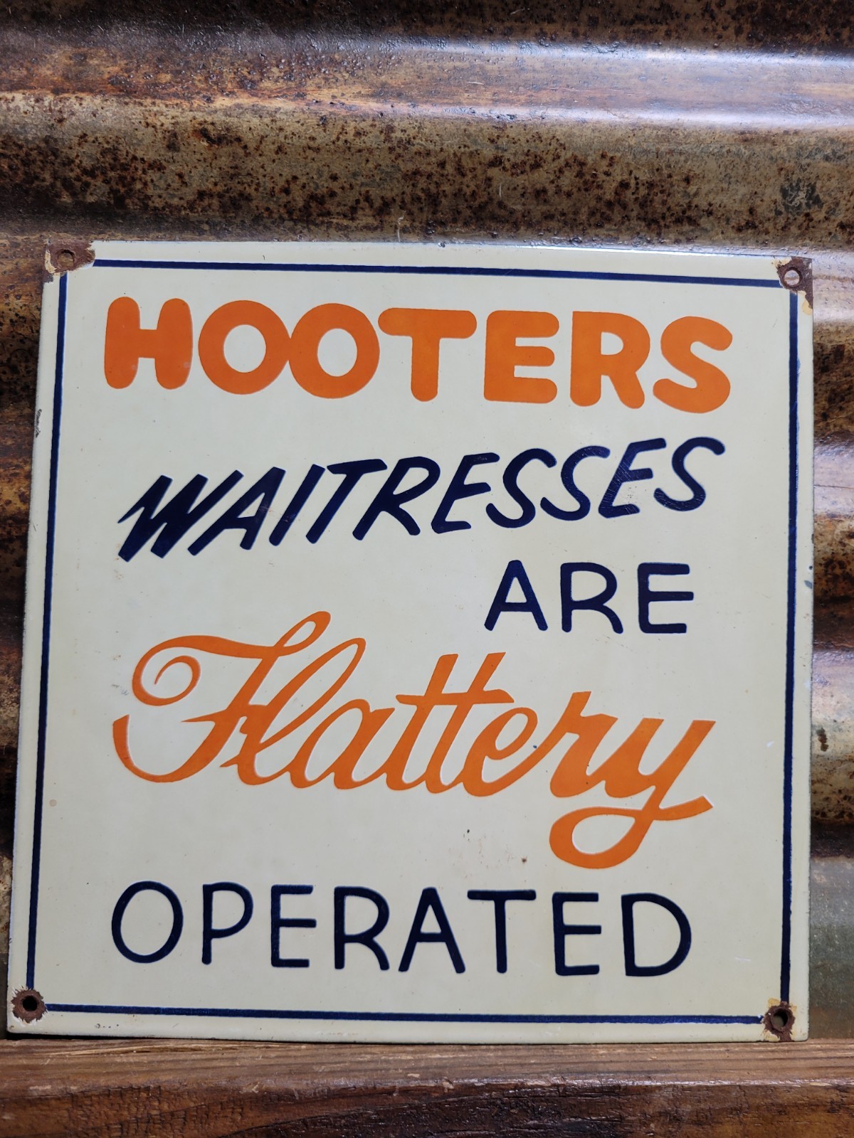 VINTAGE HOOTERS PORCELAIN SIGN OLD BARTENDER BAR RESTAURANT WAITRESS BROTHEL