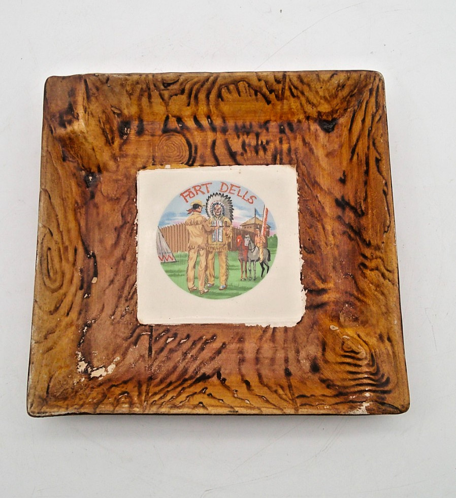 Rare Fort Dells Wisconsin Dells Souvenir Ceramic Ashtray 7