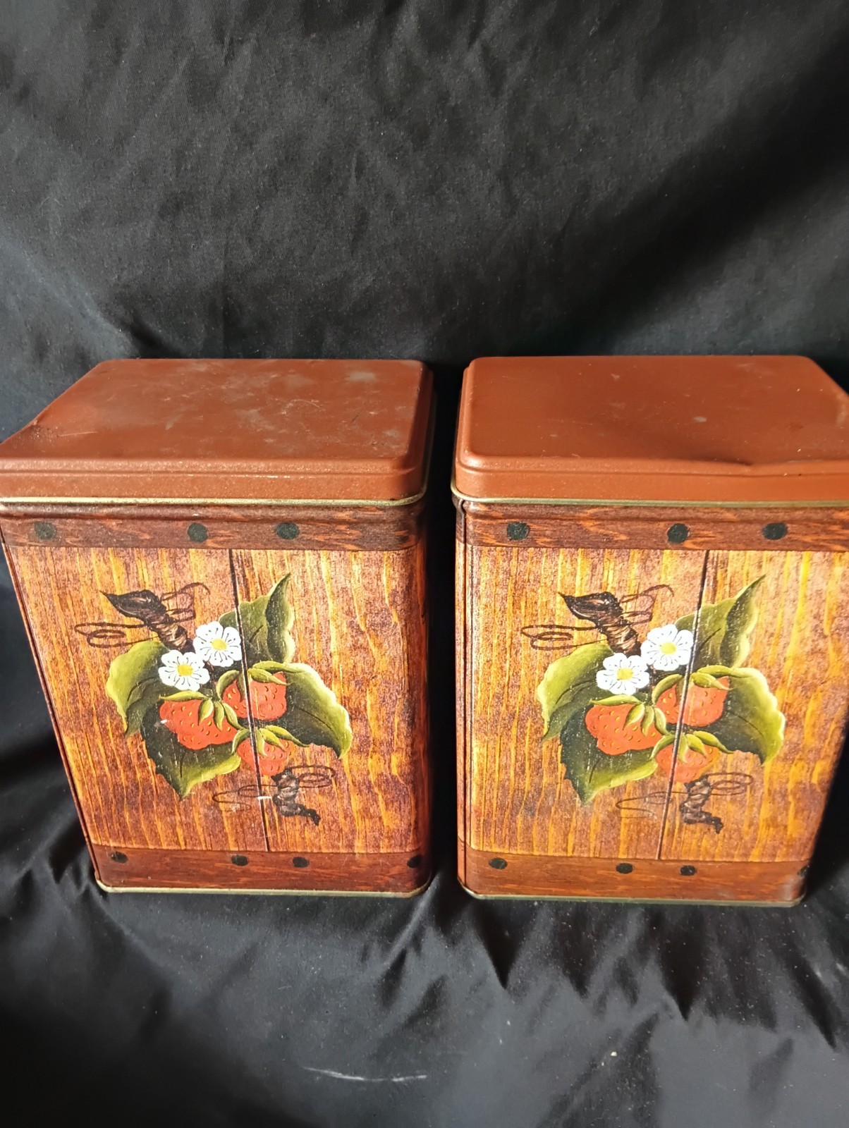 Vintage J.L. Clark Tin Canister strawberry vine with wood
