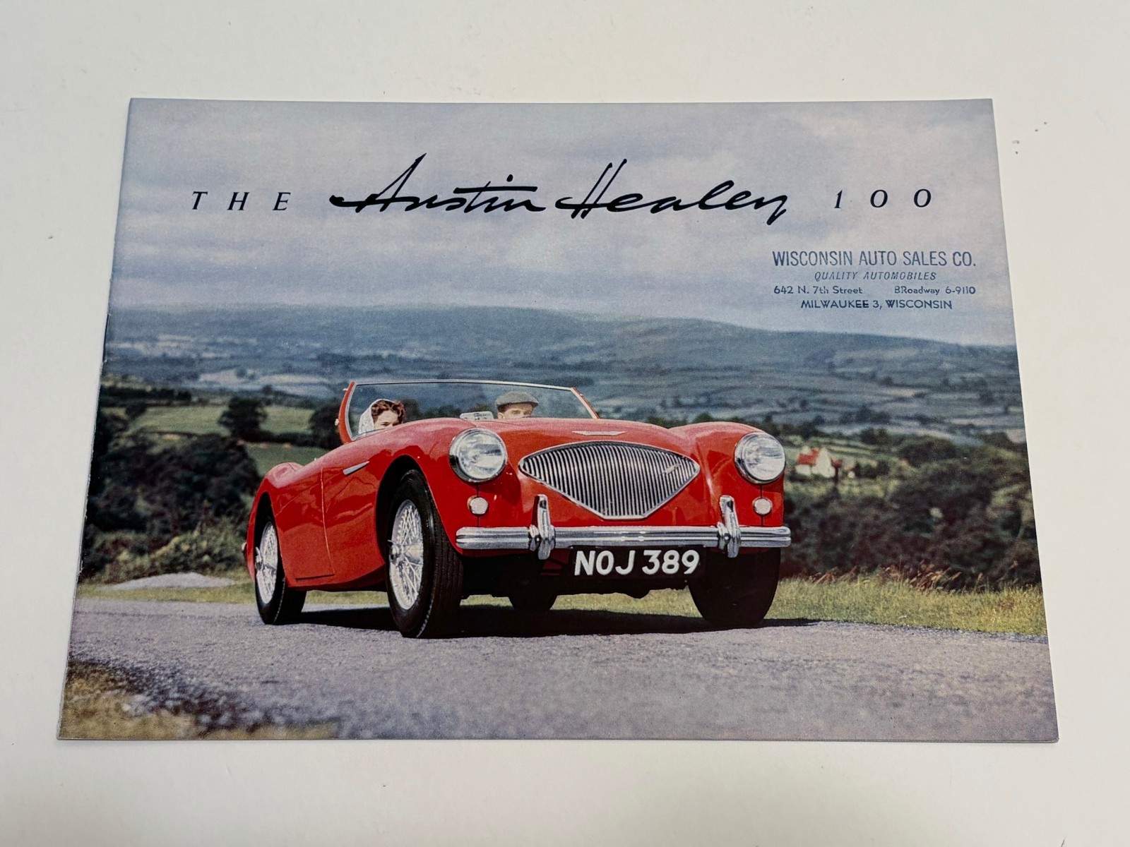 1953 54 AUSTIN HEALEY 100 ORIGINAL SALES BROCHURE IN EXCELLENT CONDITION