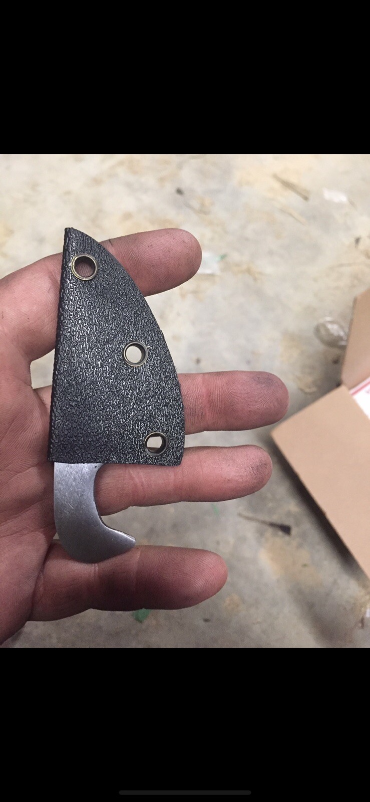 Budget WW2 OSS Style Lapel Dagger