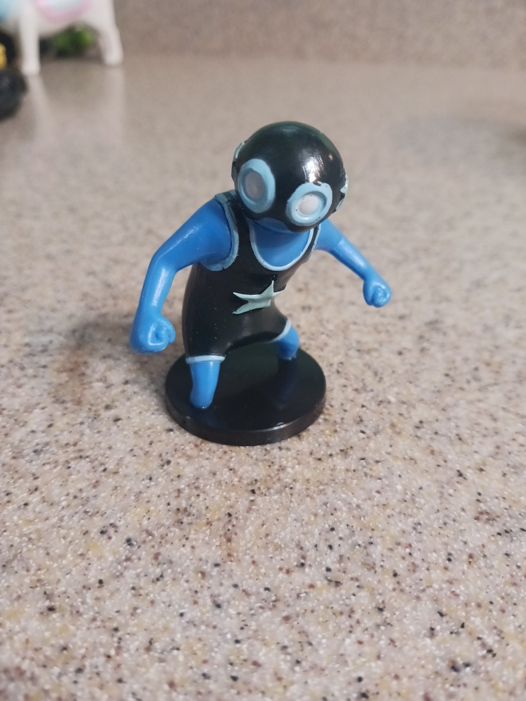 GANG BEASTS Mini Figure Blue Wrestler Style PVC ABS Collectible