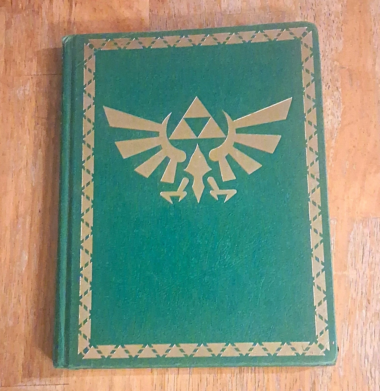 Prima Games The Legend of Zelda: Spirit Tracks Strategy Guide Fold-Out Map