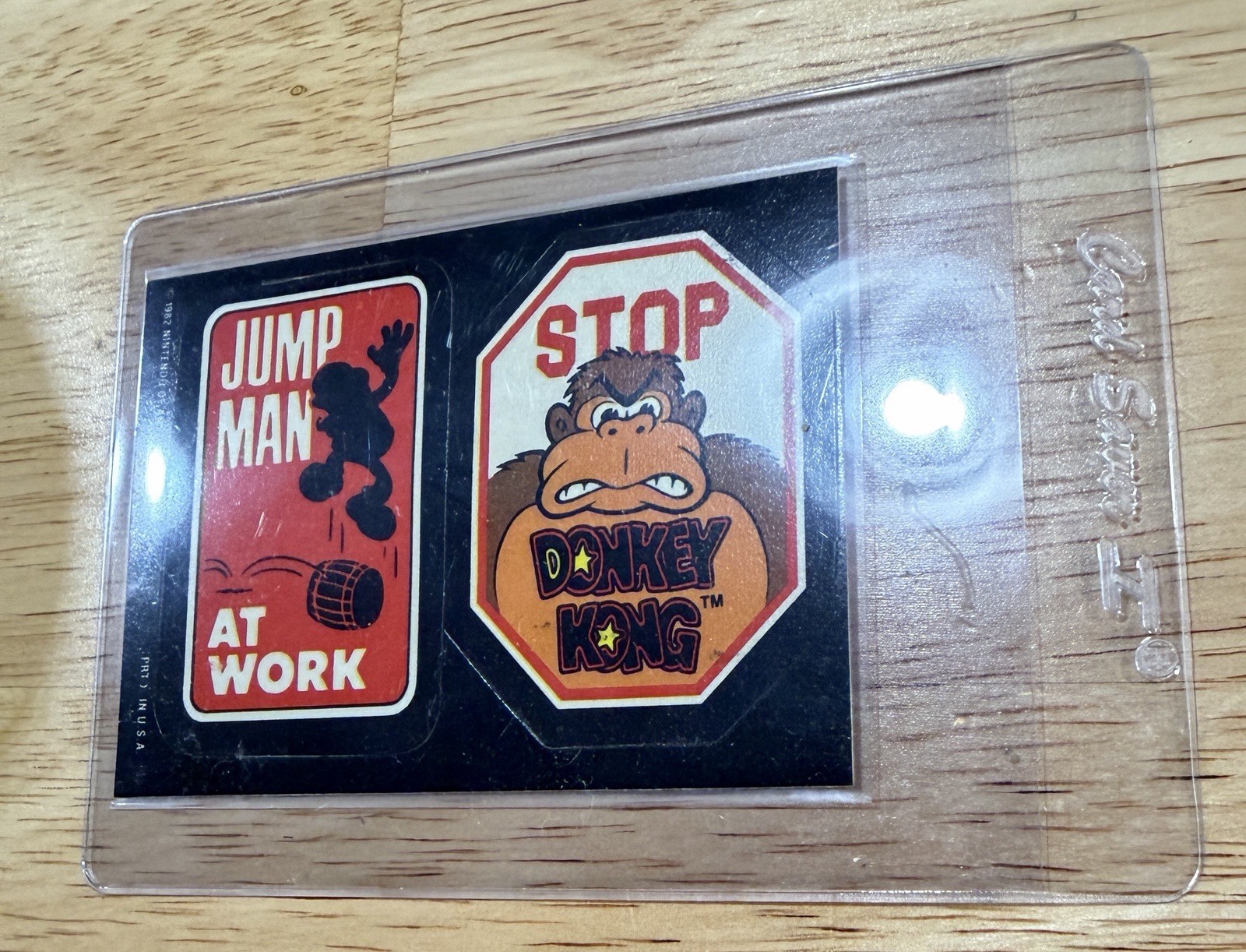 SUPER MARIO ROOKIE CARD 1982 JUMP MAN Nintendo Donkey Kong Sticker