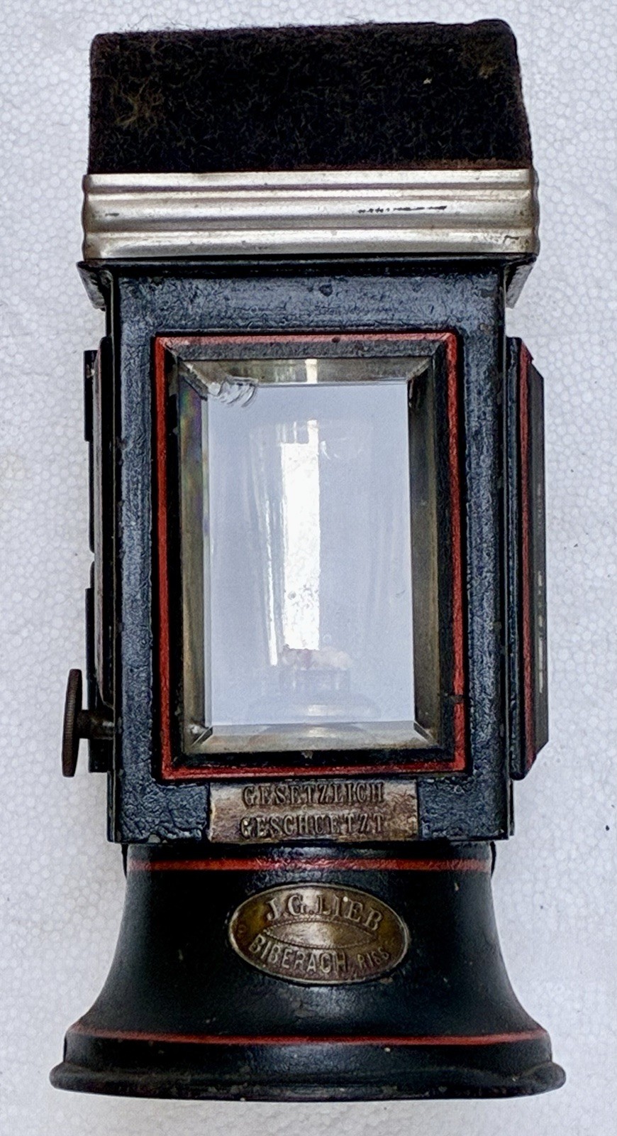EARLY VINTAGE ANTIQUE JG LIEB BIBERACH GERMAN KEROSENE FIREMANS LANTERN SUPERB