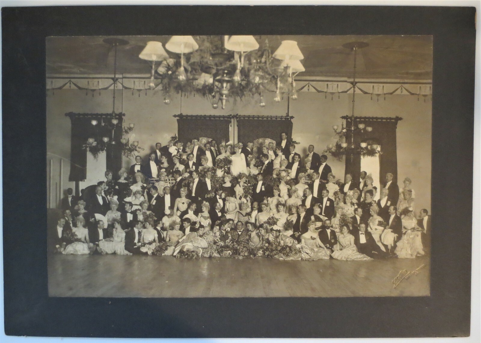 Authentic Photo-