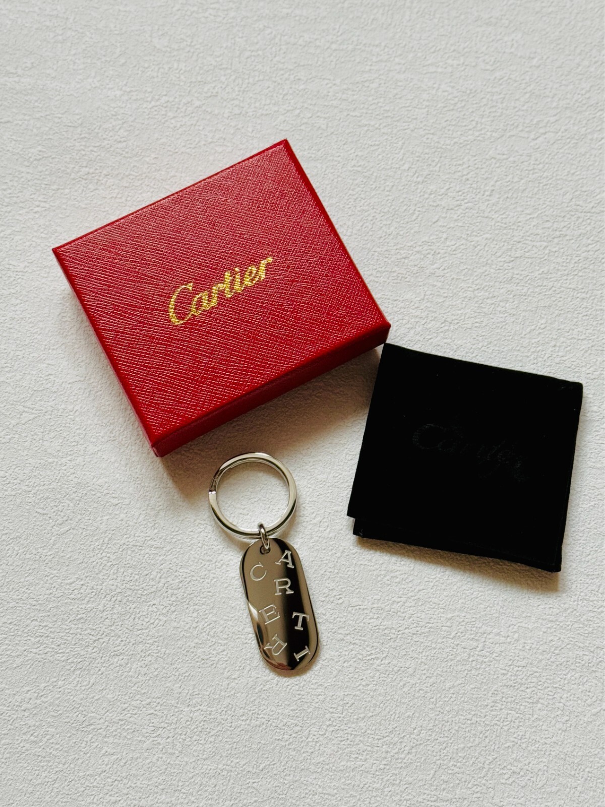 New Cartier Oval Keyring Keychain -New in Box, Dust Bag | Luxury VIP Ad Gift