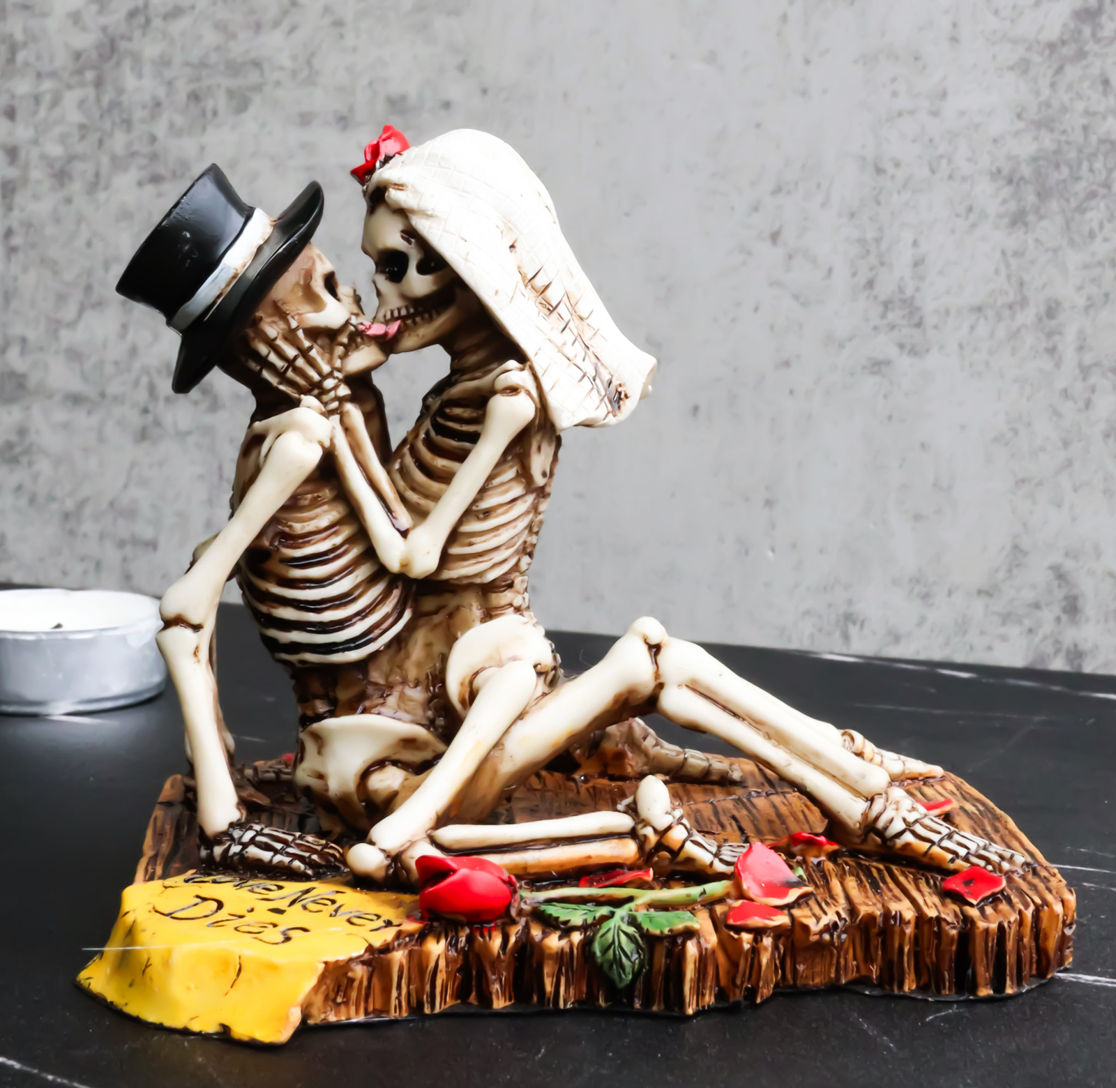 Ebros Love Never Dies Castaway Wedding Skeleton Couple Kissing Statue 3.75