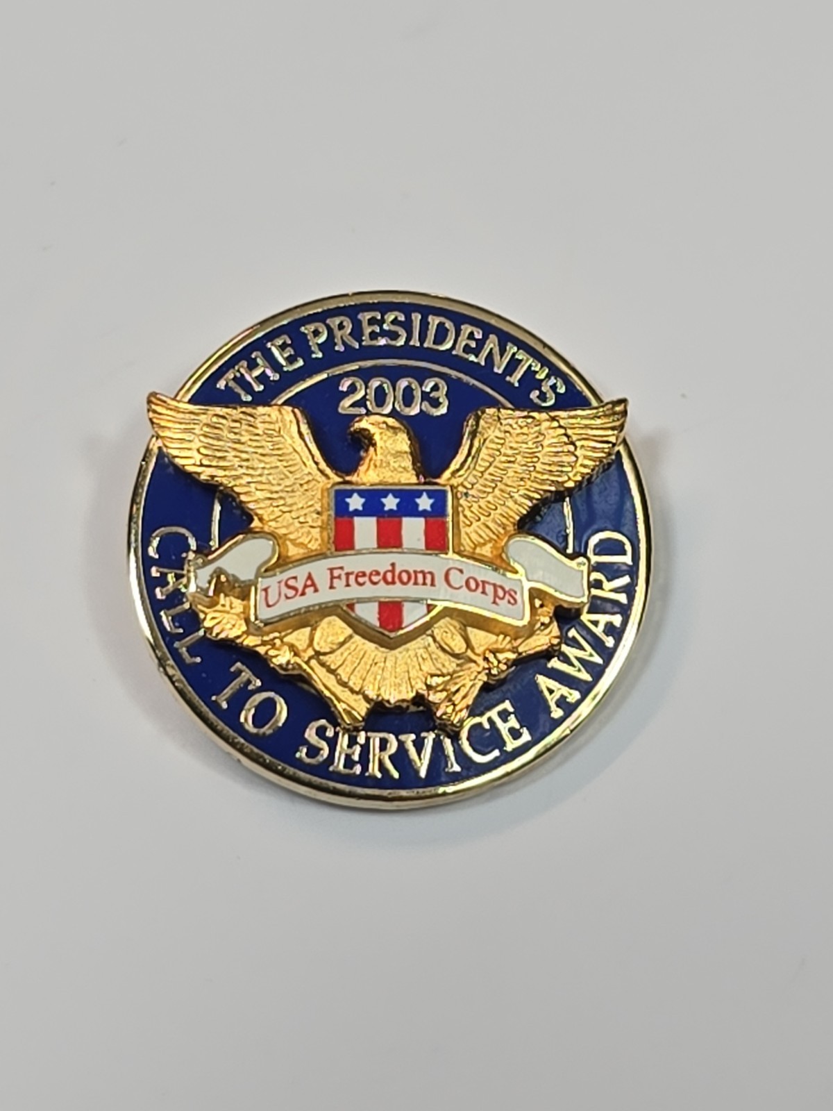 President's Call to Service Award 2003 Lapel Pin USA Freedom Corps