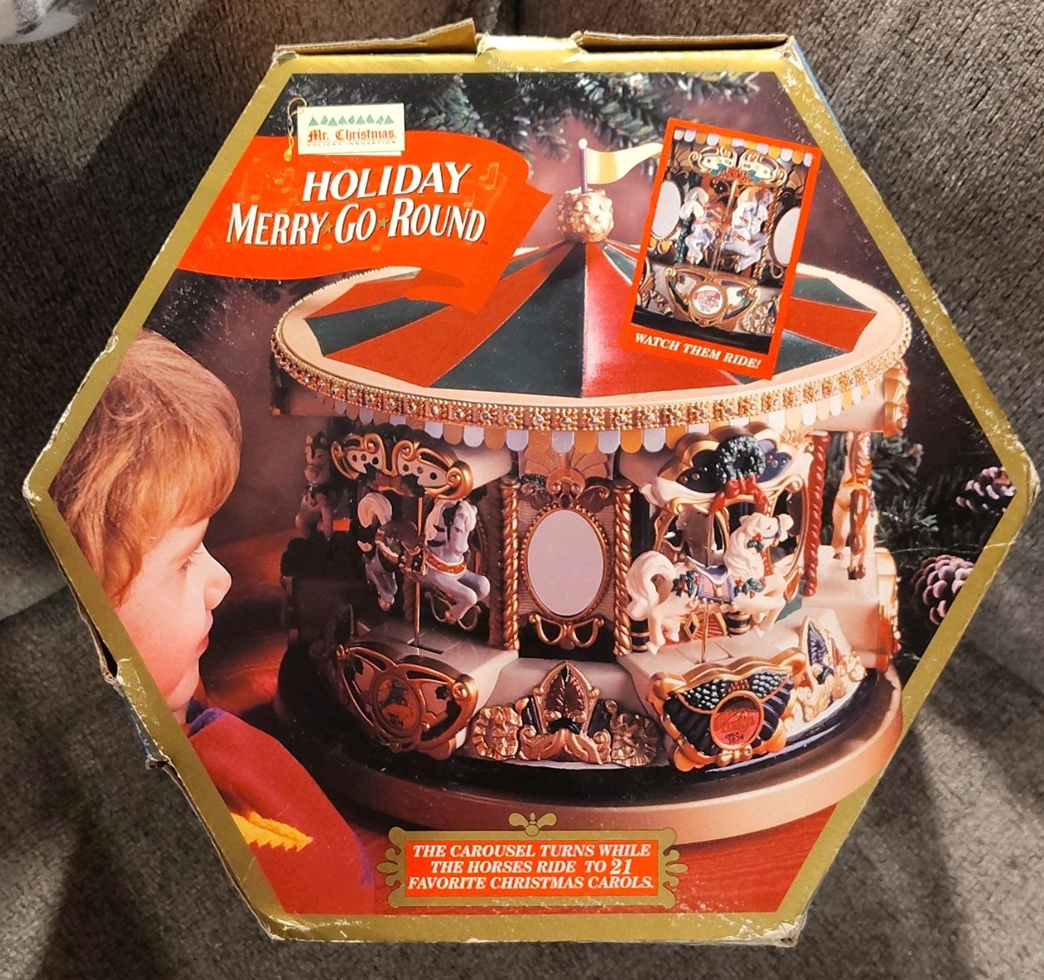 Mr Christmas Holiday Merry Go Round Light & Music & Horses Work Does Not Turn 94