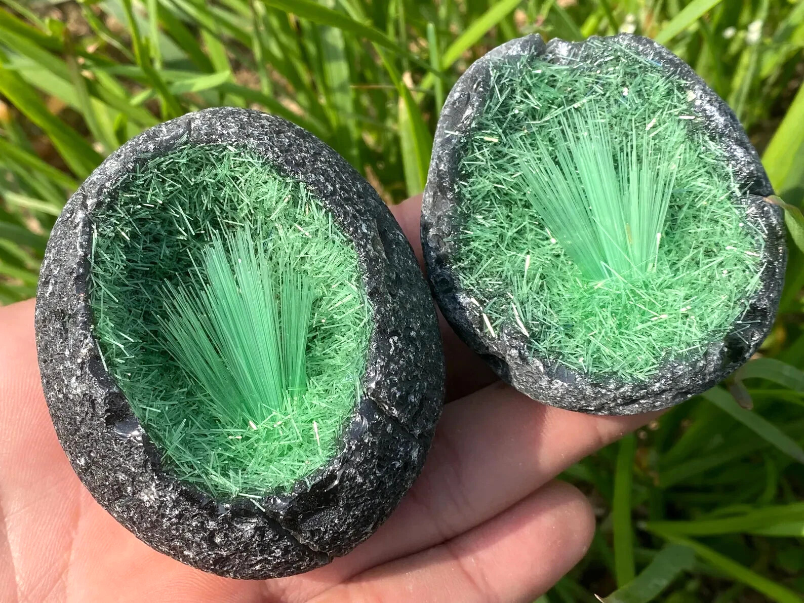 RARE  Copper Ore Phosphorus Magnesium Sphere Crystal Healing Specimen Home Decor