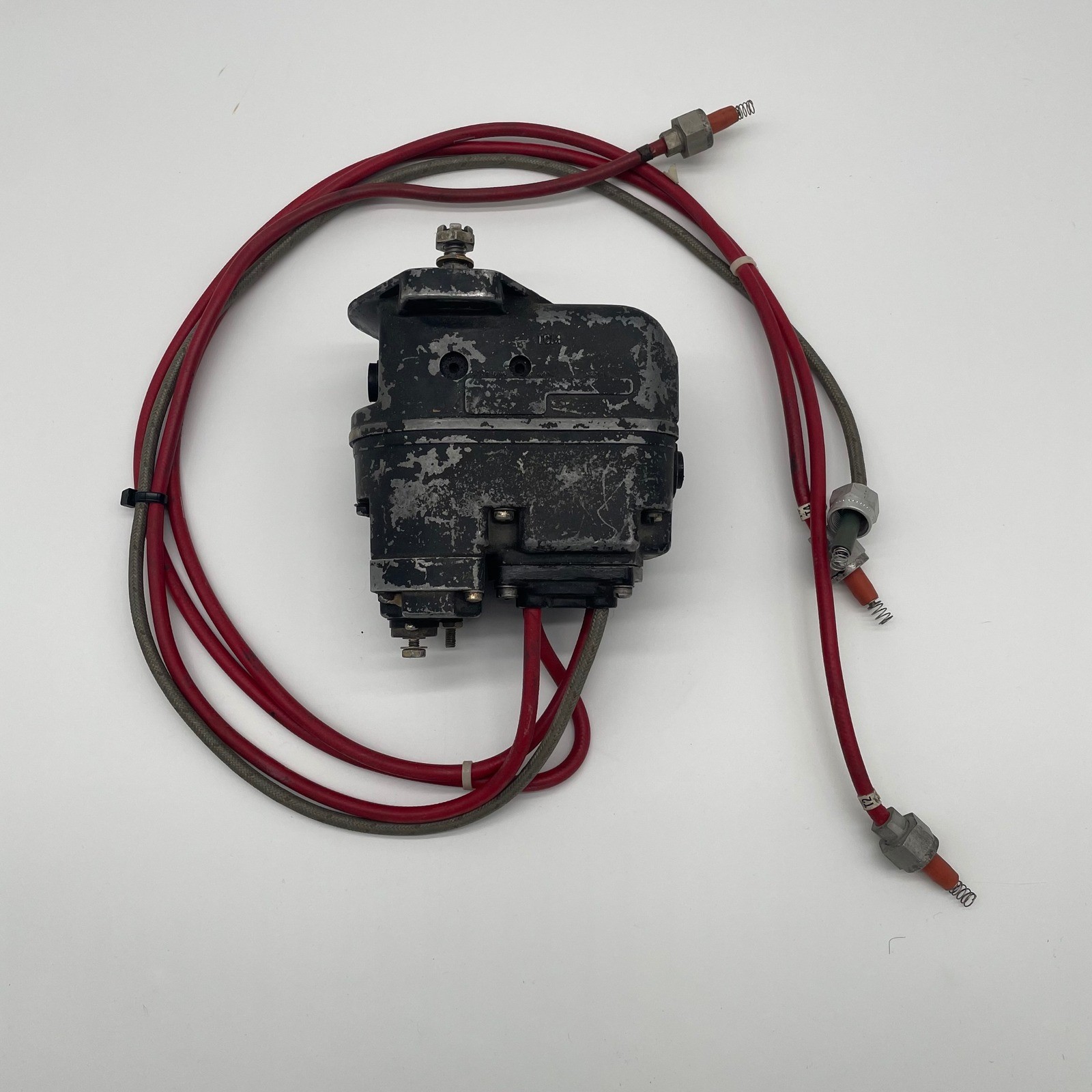 Bendix  Magneto S4LSC-200, BL-600614-1 TCM Factory Rebuilt w/ Harness Working