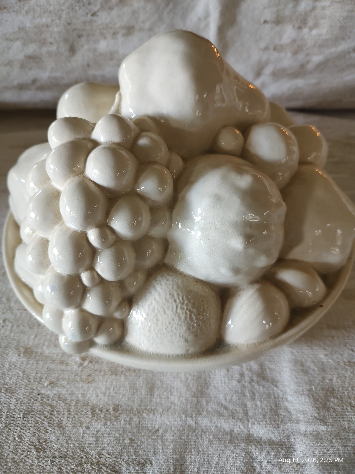 Sarreguemines France White Ceramic Fruit Tureen LID ONLY 10