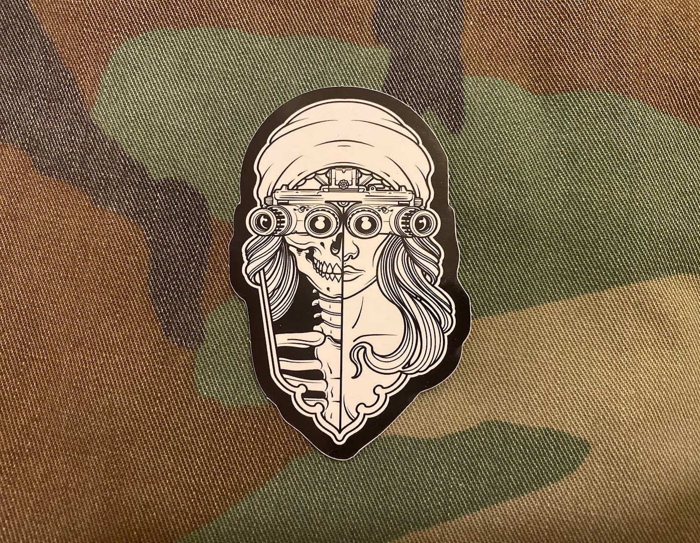 NORTHERN PROVISIONS X TACTICAL HIPPIE GPNVG GIRL STICKER SLAP NORPRO NOT FOG TRD