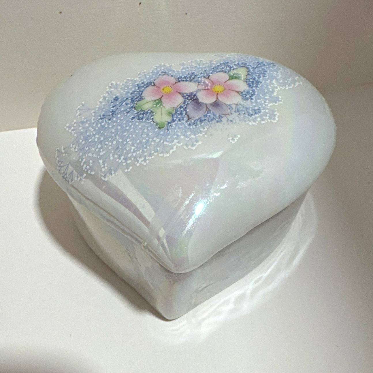 Vintage Heart Shaped Iridescent White Ceramic Floral Trinket Box, Glossy Lid