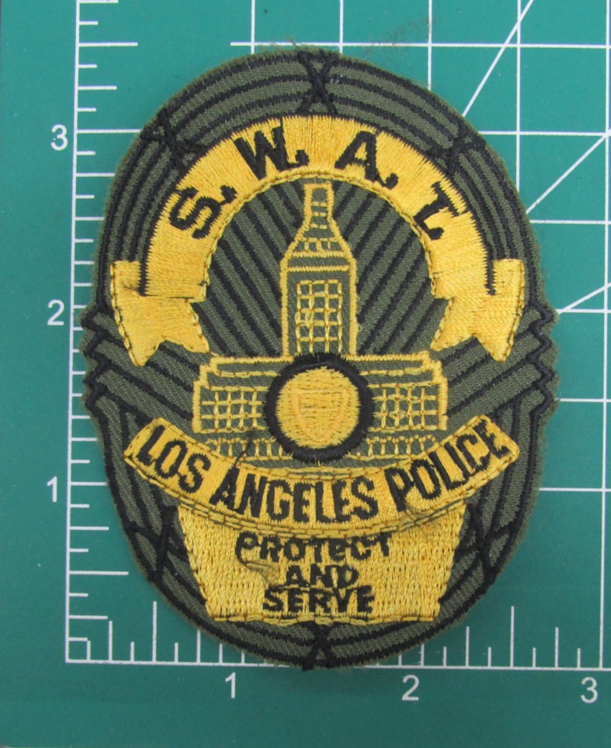 Los Angeles California Police SWAT 3 1/2 