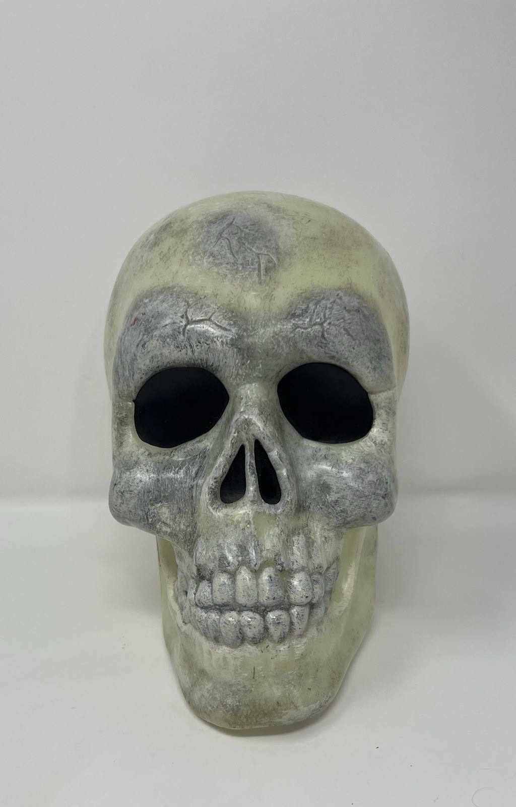 2006 Halloween Take One Limited Lighted Color Storm Skull Pulsating Color Change