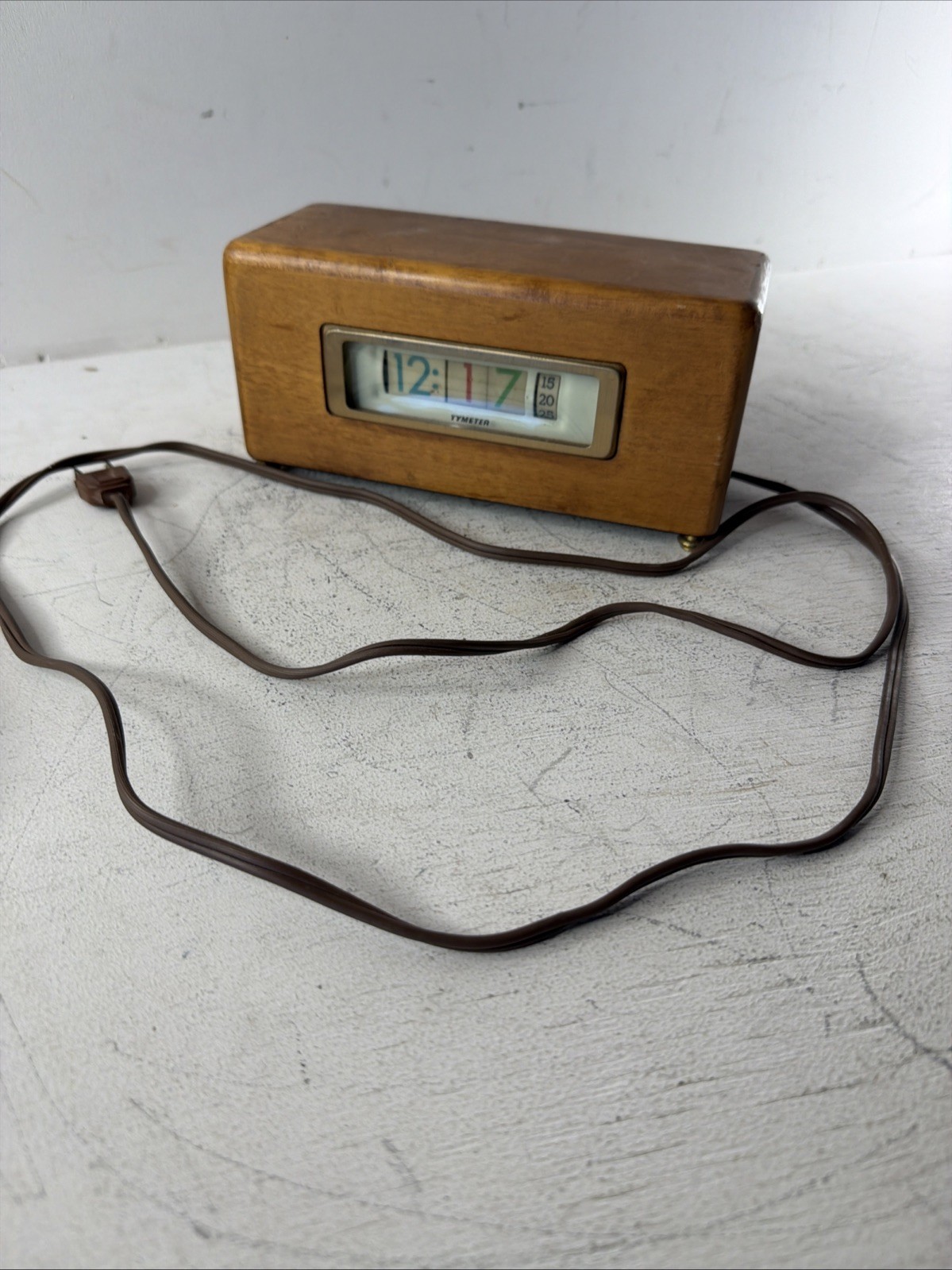 Vtg Numechron Tymeter 900 Clock with Colorful Numbers