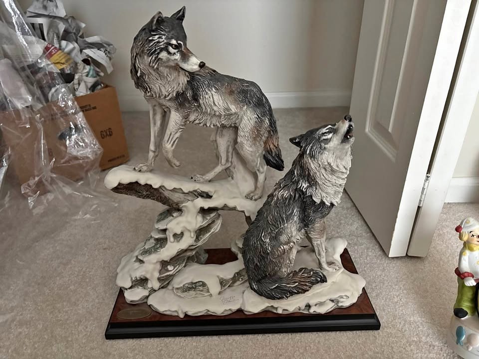 Giuseppe Armani Nocturne Wolves Sculpture - Limited Edition 36/1500 - low number