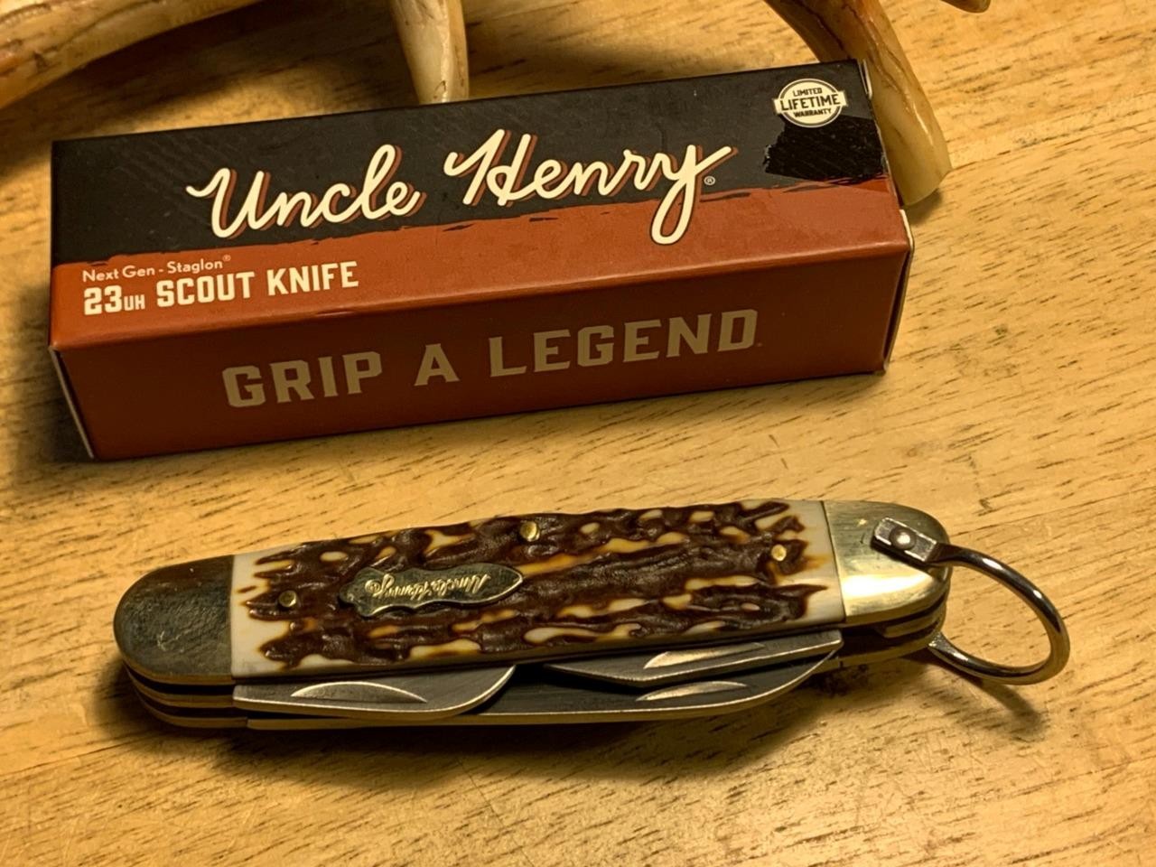 Schrade Uncle Henry Scout Next Gen 3 3/4