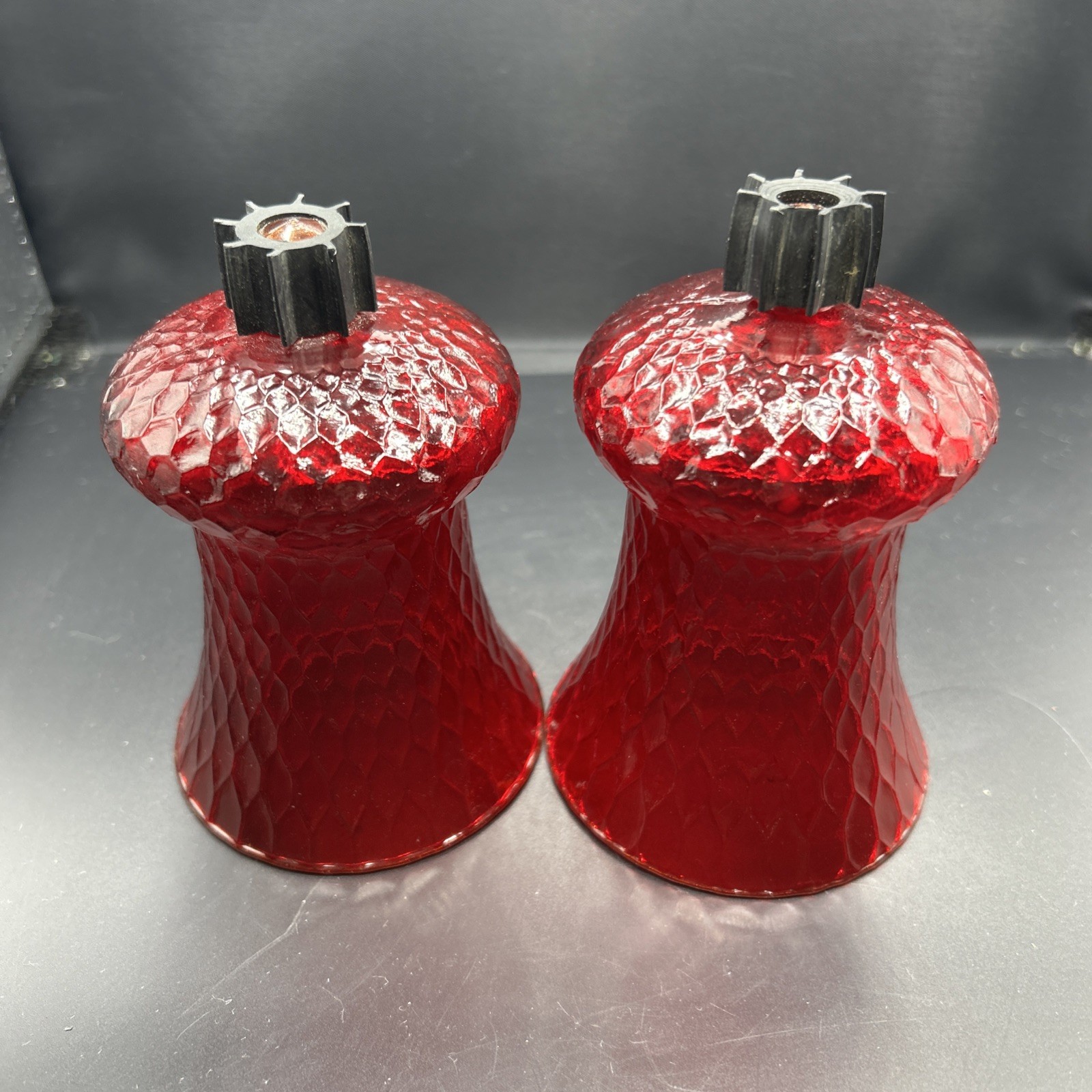 2 Vtg Home Interior Homco Red HONEYCOMB Peg Votive CUPS Candle Holders