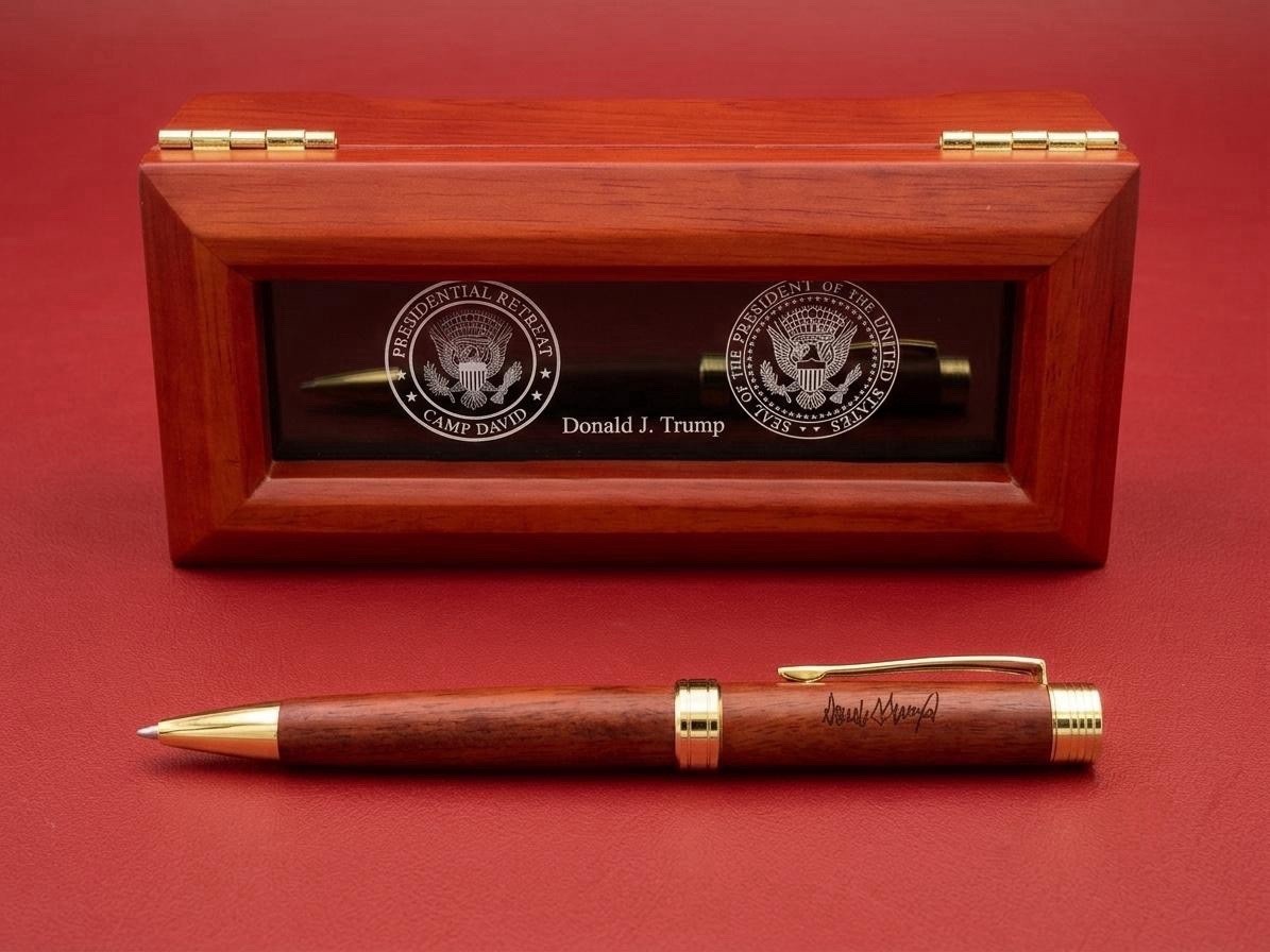 Rare Authentic President Donald J. Trump 1st Term Camp David VIP Gift Pen 