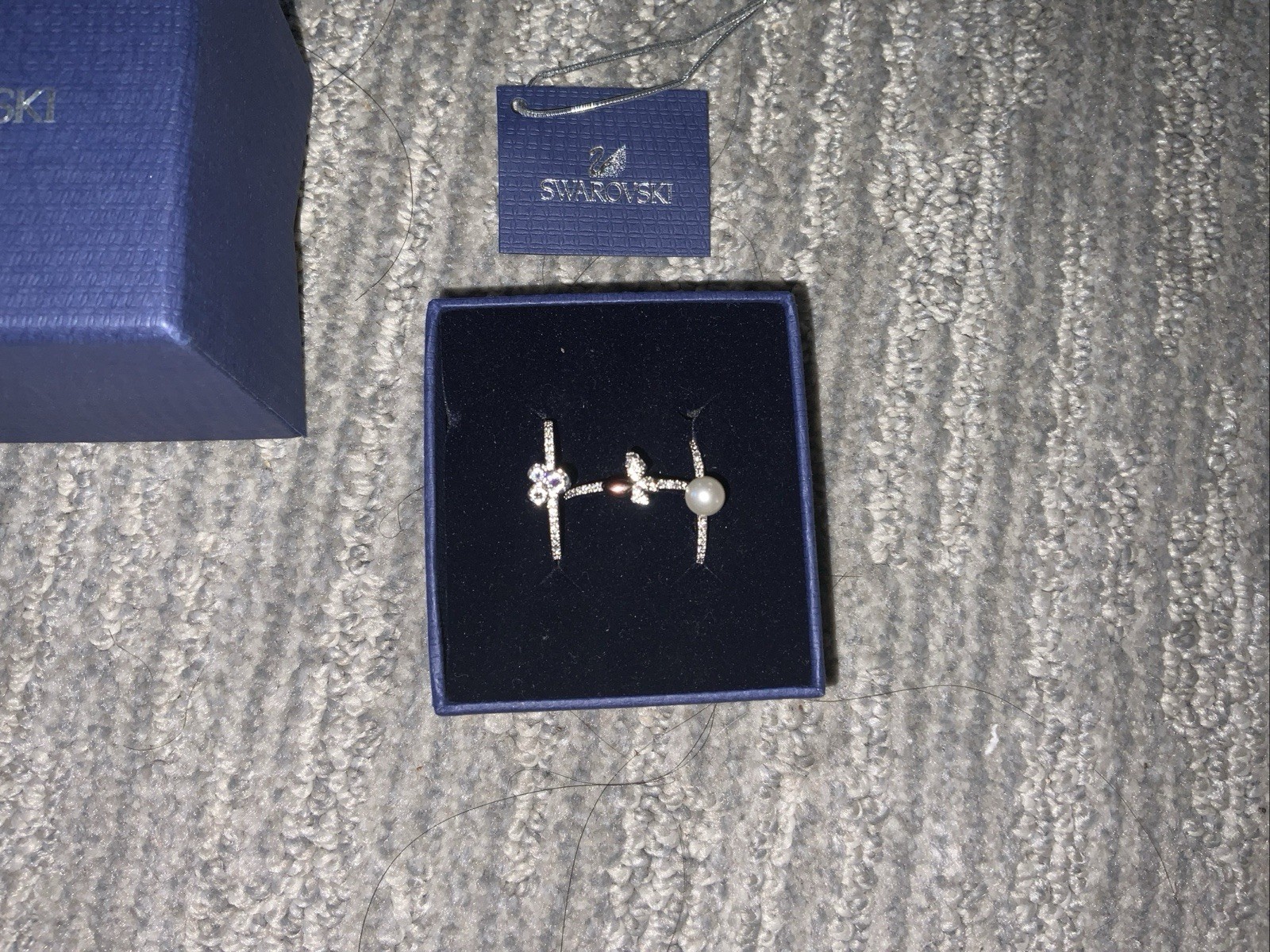 New Authentic SWAROVSKI Grey Collection Ring Set Size 8.5