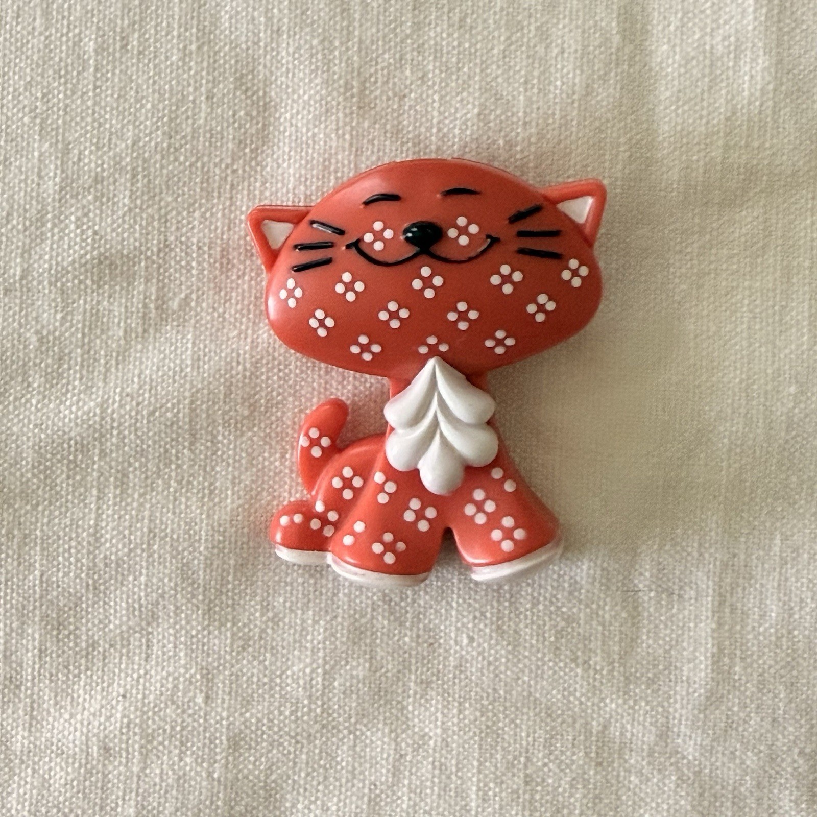 Adorable Vintage 1973 Avon Brooch Pin Pal Perfume Glace RED CALICO CAT Kitty