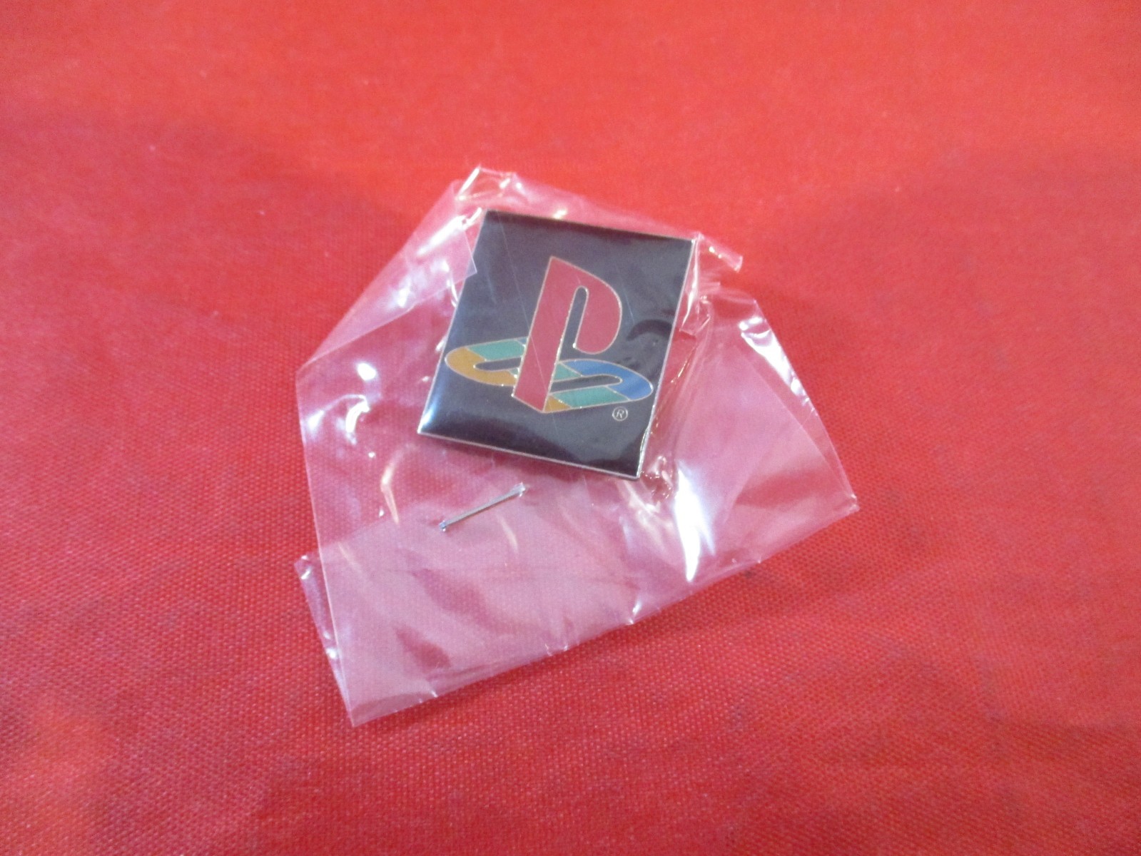 Official Sony Playstation 1 Console PS1 System Logo Promo Pin Button Pinback NEW