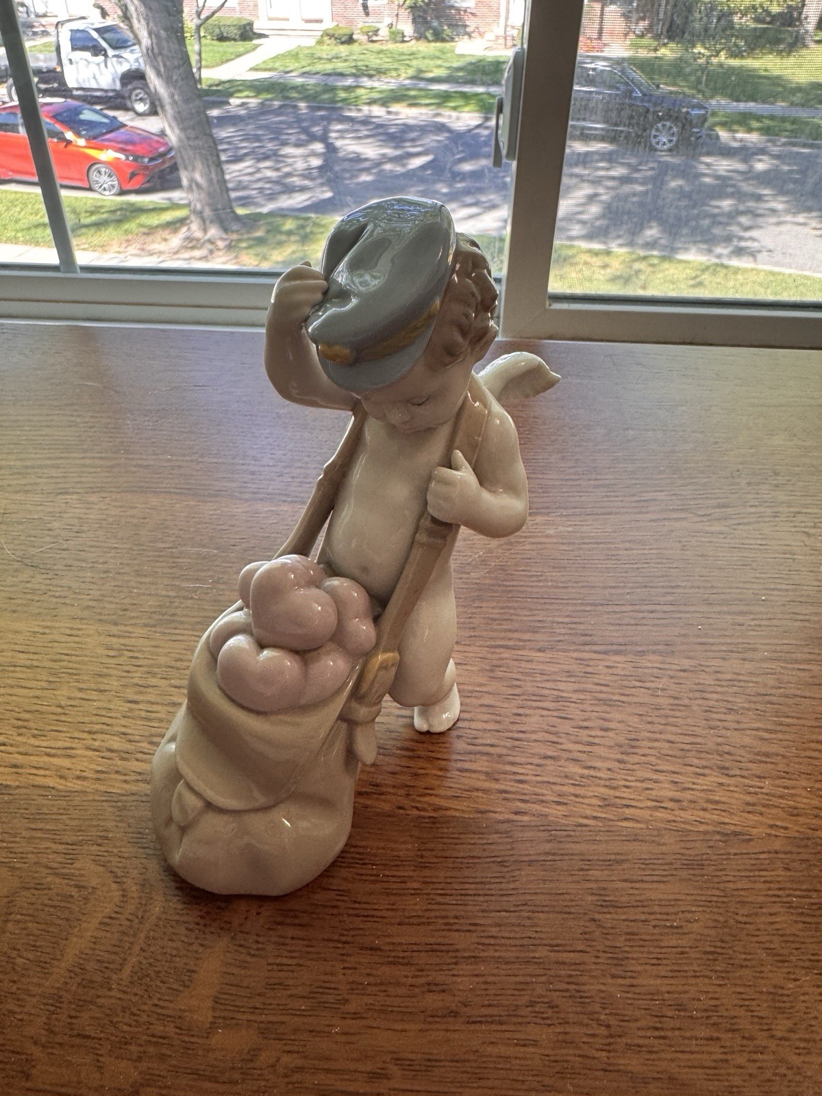 Lladró Figurine: Love Letters