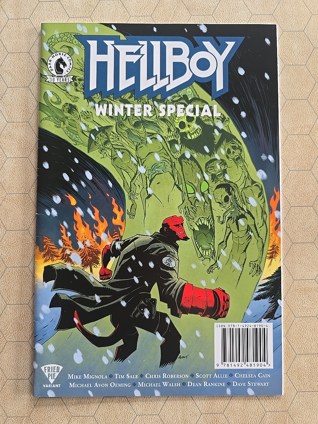 Hellboy Winter Special 2016 Fried Pie Variant (Dark Horse)